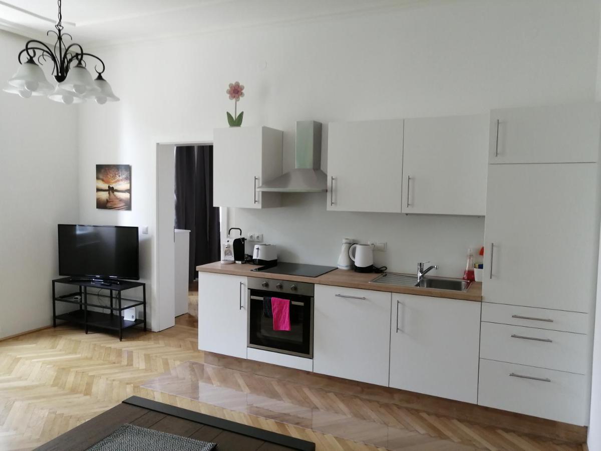 וינה Apartments Near Yppenplatz & Brunnenmarkt מראה חיצוני תמונה